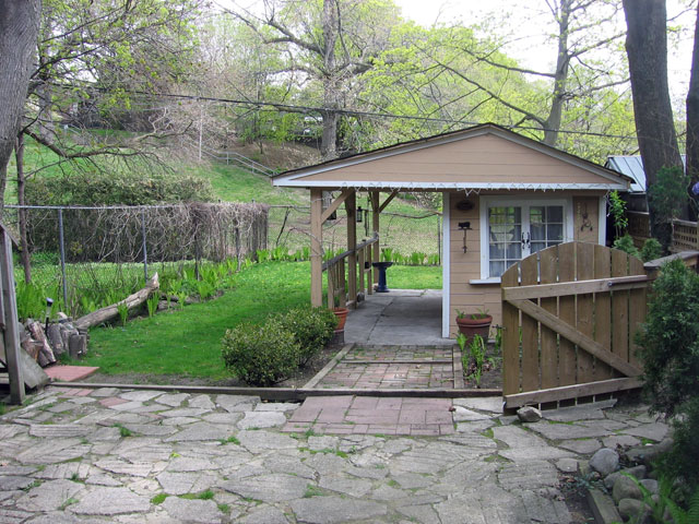View of a Toronto Property back yard (Listing)